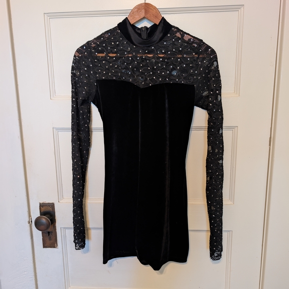 Sparkling Black Long Sleeve Kids Bodysuit - Picture 1 of 5